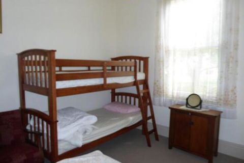 Claremont Farmhouse - Surfers Gold Coast 2