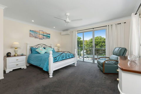 CASUARINA DREAMING - Surfers Gold Coast 7