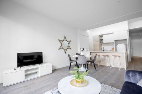 Designer Warm Homeatmooneeponds+parking / Wifi - Surfers Gold Coast 7