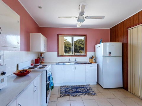 3 Curlew Avenue - Surfers Gold Coast 6