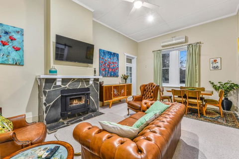The Jazz B & B - Surfers Gold Coast 1