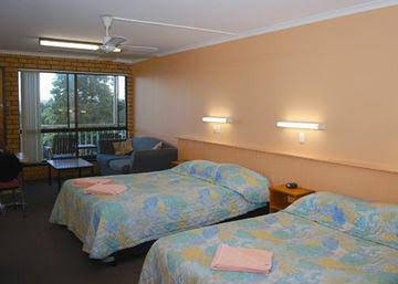 ECONO LODGE BAYVIEW - Surfers Gold Coast 2