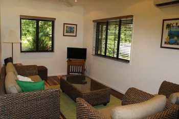 Yamacutta House - Surfers Gold Coast 2
