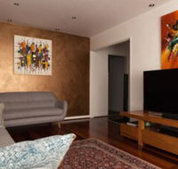 Bright  Spacious 2 Bedroom Apartment in Windsor - Surfers Gold Coast