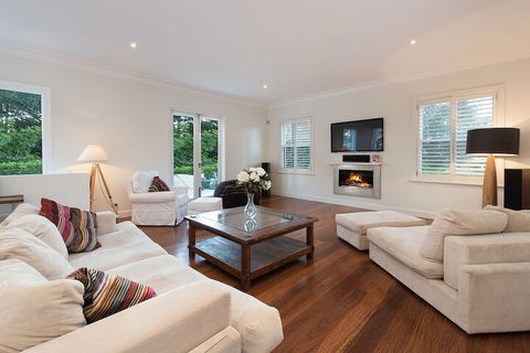Vaucluse Manor H327 - Surfers Gold Coast 2