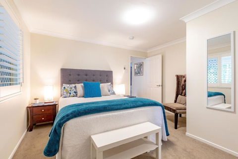 Woodford Gardens - Surfers Gold Coast 5