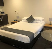 Station House Hotel - Surfers Gold Coast