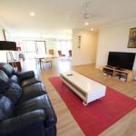 Barefoot Bungalow At Hat Head - Surfers Gold Coast 0
