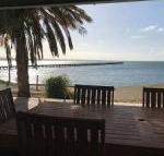 Streaky Bay Beachside  Jetty View Apartments - Surfers Gold Coast
