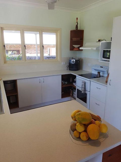 Seafarer Cottage - Surfers Gold Coast 4