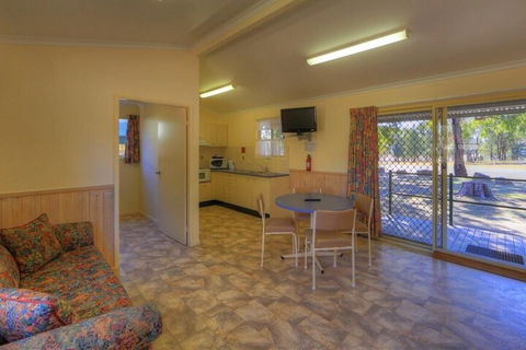 Reflections Holiday Parks Copeton Waters - Surfers Gold Coast 4