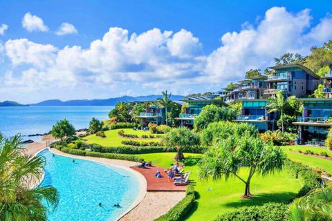 Yacht Club 19 Bijou De Mer 2 Buggies - Surfers Gold Coast 1