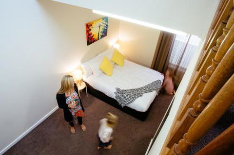 Port Lincoln Foreshore Apartments - Surfers Gold Coast 3