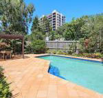 Eastbourne U6 80 Esplanade. Golden Beach - Surfers Gold Coast
