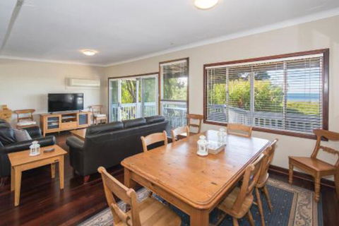 Bay Vista - Surfers Gold Coast 7