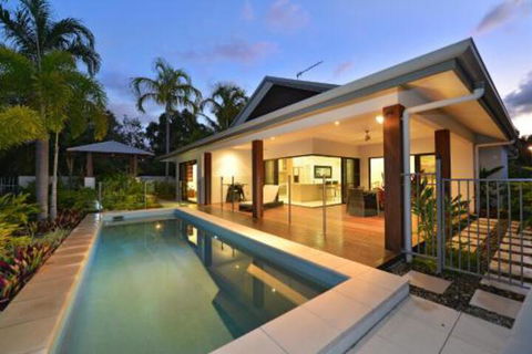 17 Cascade House Luxury Holiday Home - Surfers Gold Coast 6