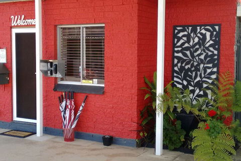 Kew Motel - Surfers Gold Coast 4