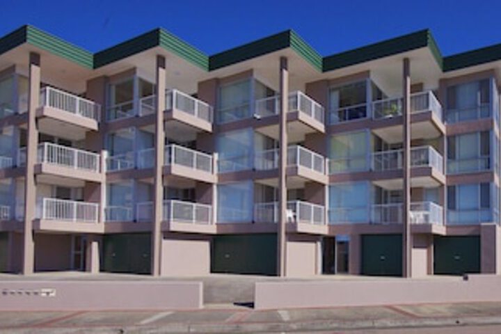 Bay Village NSW Surfers Gold Coast