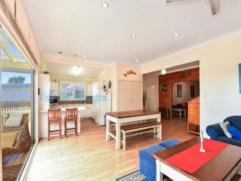 Gone To The Beach House - Surfers Gold Coast 1
