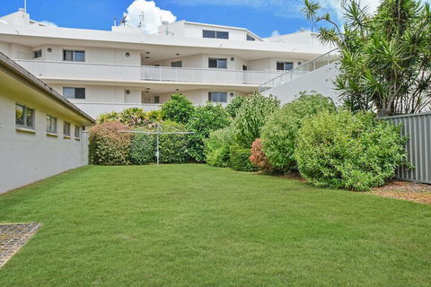 Coral Breeze Bradman Avenue Maroochydore - Surfers Gold Coast 1
