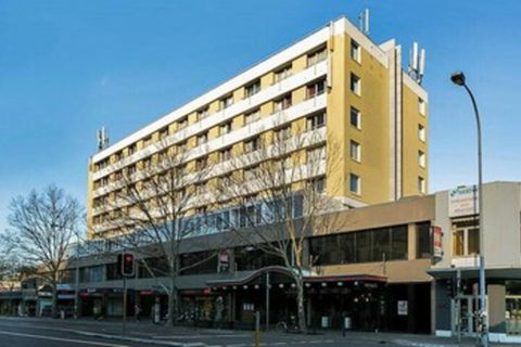 The Apartment Service MPOLE - Surfers Gold Coast 2