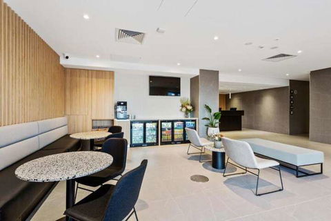 Quest Perth Ascot - Surfers Gold Coast 5
