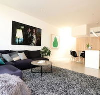 Inspired Designer Carlton North Terrace - Rejuvenate Stays - Surfers Gold Coast