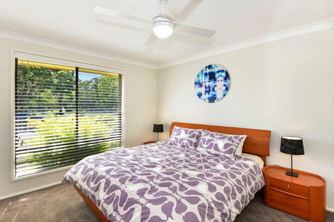 The Noraville House Large Family Home - Surfers Gold Coast 3