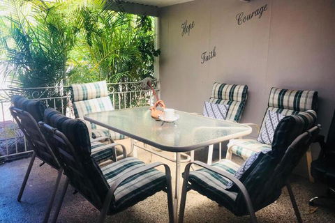 Swan Valley Rest Cottage - Surfers Gold Coast 7