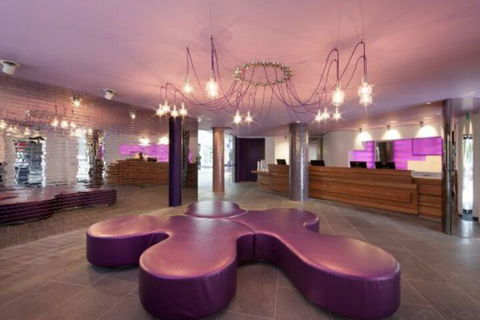 Melbourne Port Wharf Suite - Surfers Gold Coast 2