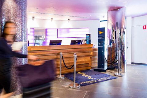 Melbourne Port Wharf Suite - Surfers Gold Coast 4