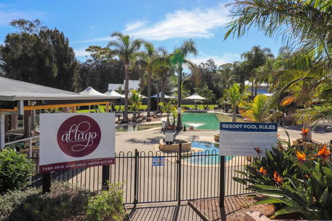 Blackbutt Family Loft Townhouse - Surfers Gold Coast 2