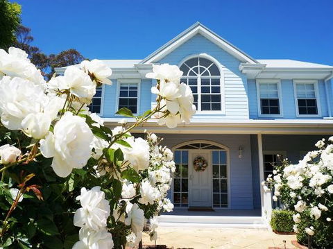 Maison Blue Pty Ltd Adelaide - Surfers Gold Coast 3