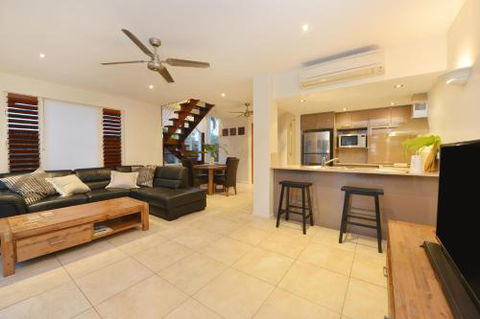 No. 5 Templemoon - Surfers Gold Coast 4