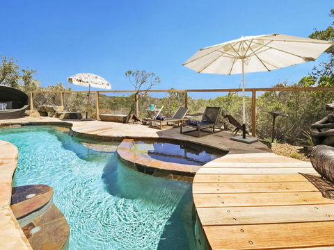 Caldermeade - Surfers Gold Coast 1