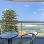 The Oaks Waterfront Resort Unit 303 - Surfers Gold Coast 0