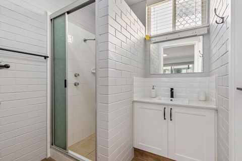 Sea-Hi Beachside Apartment - Surfers Gold Coast 3