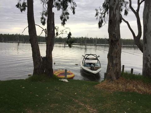 Bundalong Waterfront - Surfers Gold Coast 5