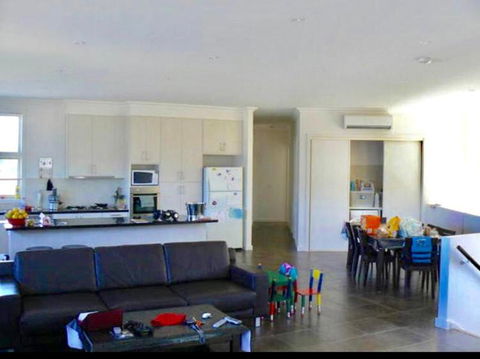 Bundalong Waterfront - Surfers Gold Coast 3