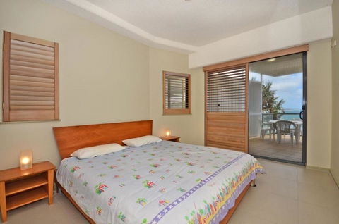 Jomar U1 21 McIlwraith Street Moffat Beach - Surfers Gold Coast 2