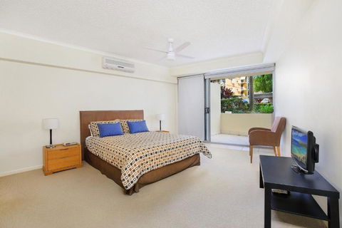 Seabourn Unit 102 56 Lower Gay Tce Caloundra - Surfers Gold Coast 1