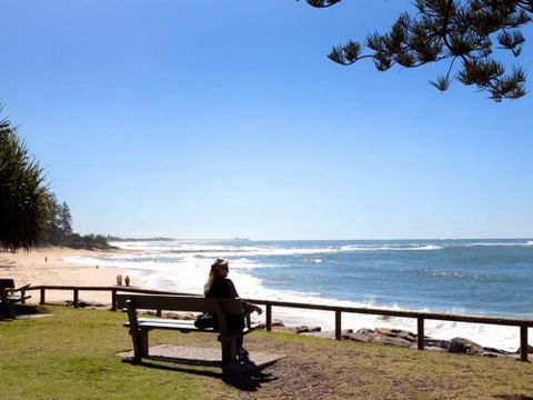 Bryce Street 30 Ultimate Beach Shack - Surfers Gold Coast 5