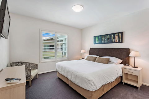Pacific Blue Apartment 244 / 265 Sandy Point Rd - Surfers Gold Coast 3