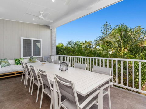 KINGY BEACH HOUSE At 162 - Surfers Gold Coast 2