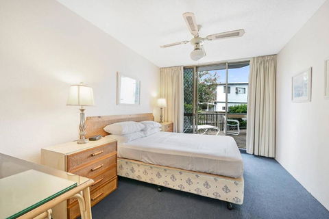 2 Bedroom Private Unit Alexandria Apartments - Surfers Gold Coast 2