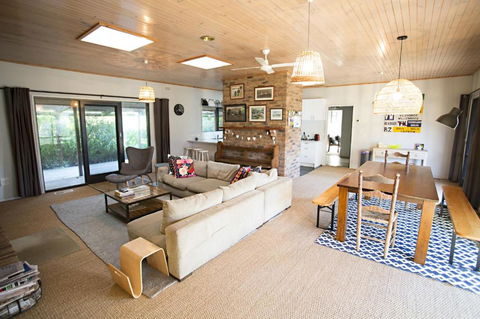 LOCKINGTON - Surfers Gold Coast 5