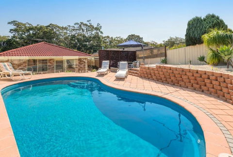 Lakelandia - Surfers Gold Coast 2