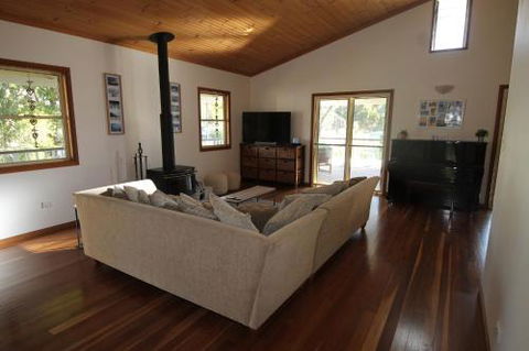 Kiarabilli - Surfers Gold Coast 5