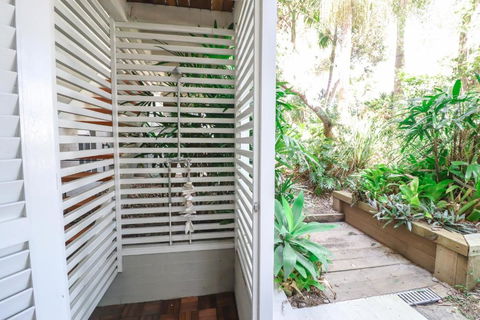 Corella Studio Apartment In Raffetys Resort - Surfers Gold Coast 1