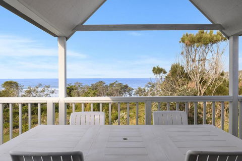 Blue Oar Beach House - Surfers Gold Coast 2
